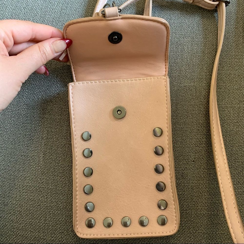 Phone holder - Picture 3 of 6